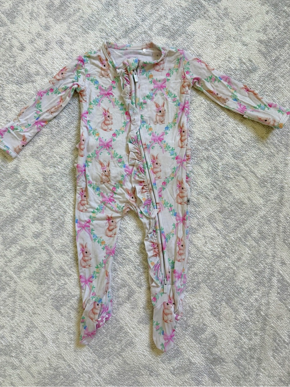 Bums & Roses Convertible Ruffle Romper - Picture 4 of 7